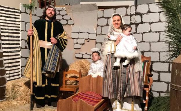 La tradición huertana inunda el belén viviente de Bullas