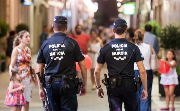 Las oposiciones a policías locales ya no se limitarán a menores de 30 años
