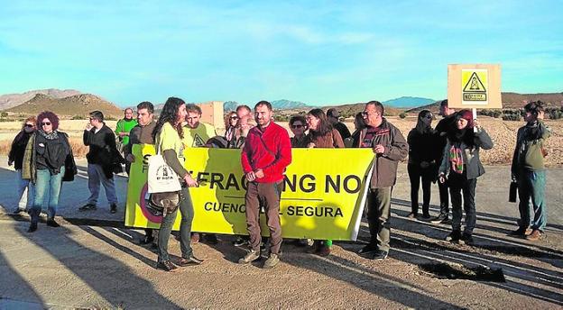 Acusan a la Consejería de «tratar de engañar» con los permisos de 'fracking'
