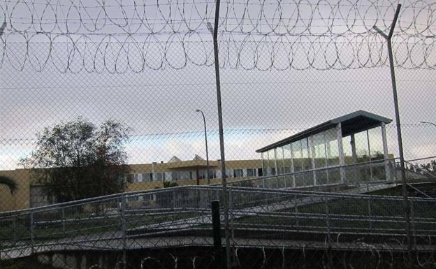 Muere un preso en Asturias y resucita en el depósito