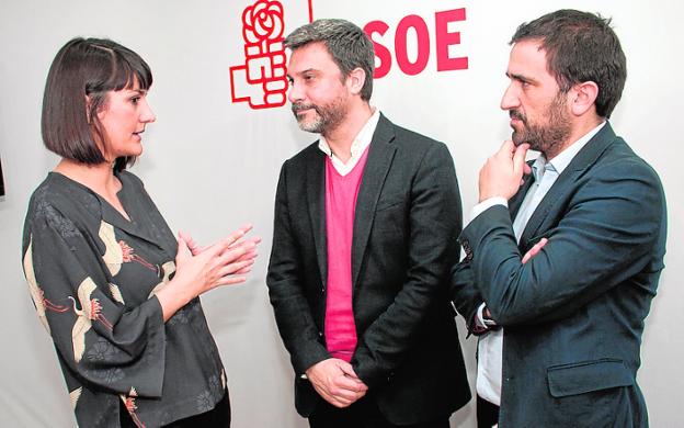 El PSOE critica la «incoherencia» de PP y Cs para eliminar aforamientos