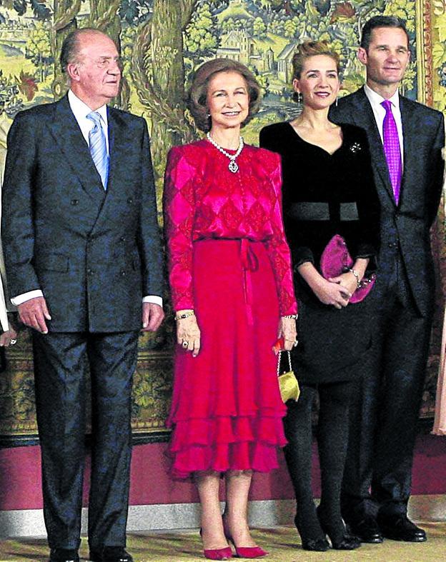 Don Juan Carlos se suma al 50 cumpleaños de Urdangarin