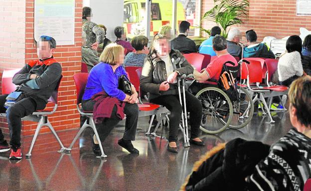 La Arrixaca bate récords con casi 60 pacientes a la espera de cama