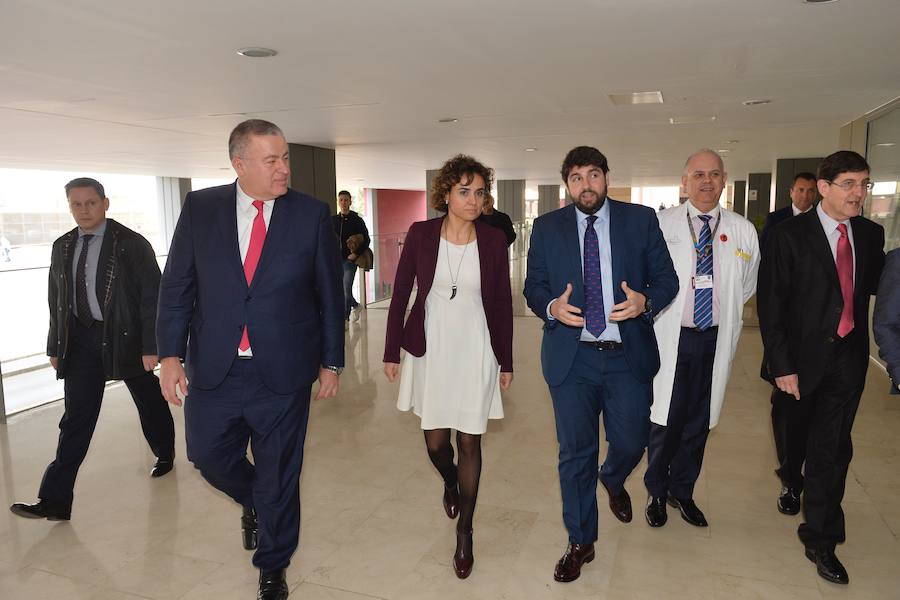 La ministra asegura que la Sanidad será un «punto clave» en el nuevo sistema de financiación