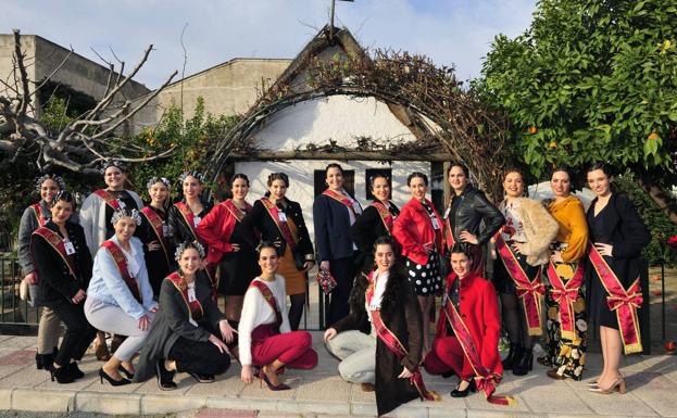 Las candidatas a Reina de la Huerta viajan a Madrid