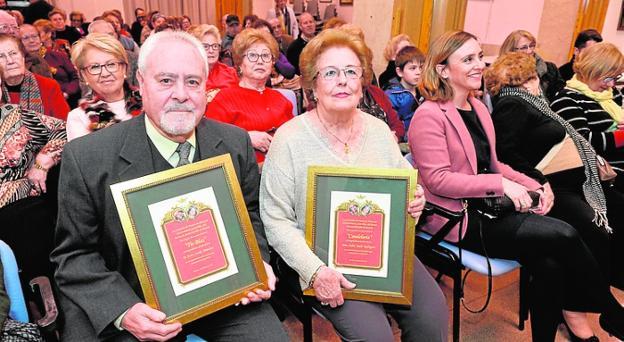 Entregan las distinciones de Candelaria y 'Tío Blas'