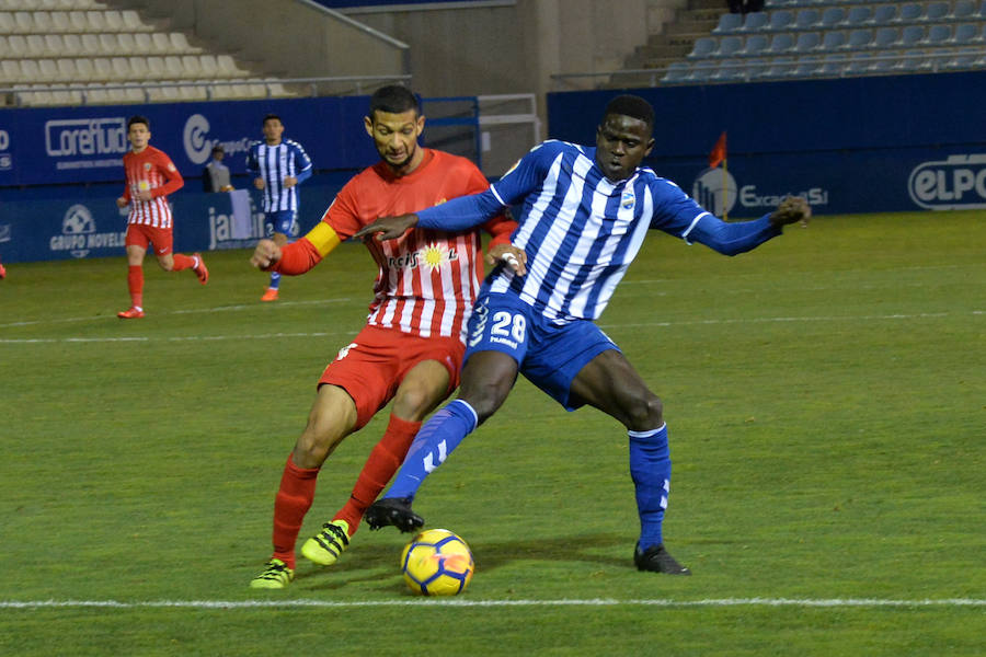 La misma película de siempre en la derrota del Lorca FC frente al Almería (1-2)