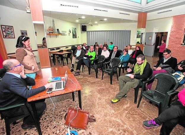 Salud empezará en breve los análisis a 184 escolares y madres