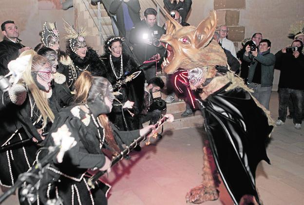 La Mussona afila sus colmillos