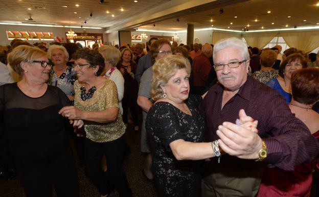 Los mayores de Cartagena celebran su San Valentín