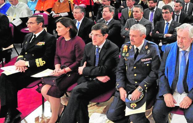 Villegas subraya que el SMS cumple ahora la ley «a rajatabla»