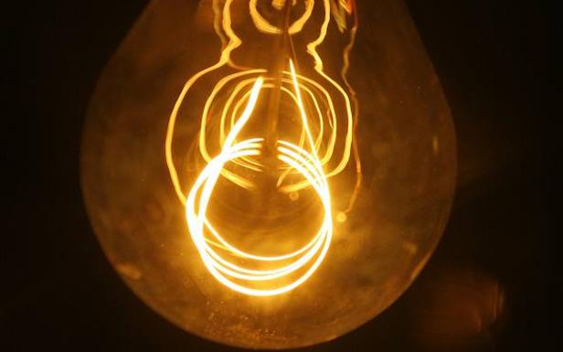 El abaratamiento de la luz reduce la inflación al 0,6% en enero