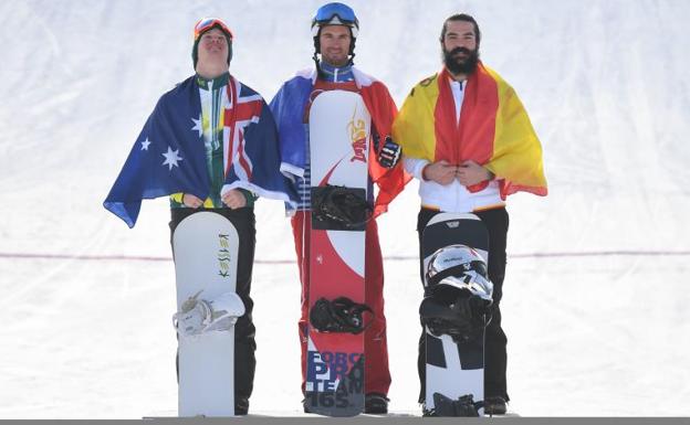 Regino Hernández da a España la primera medalla olímpica de Invierno desde 1992