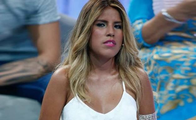 Chabelita, la hija de Isabel Pantoja, agredida los 'fans' de su madre