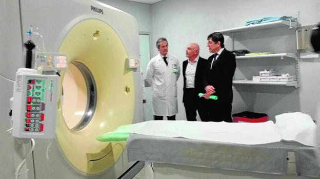 El Hospital Reina Sofía triplicará la cifra de resonancias magnéticas con otro equipo