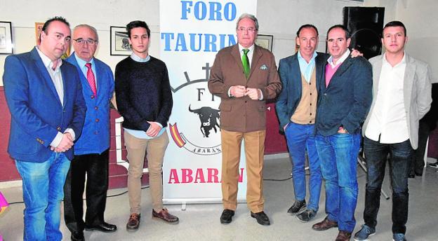 Presentan el Foro Taurino de Abarán, presidido por Miguel Ángel Martínez-Carbonell