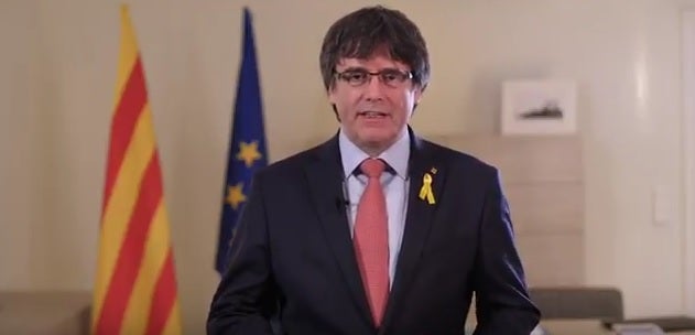 Puigdemont da un paso a un lado y demanda que Jordi Sànchez sea presidente