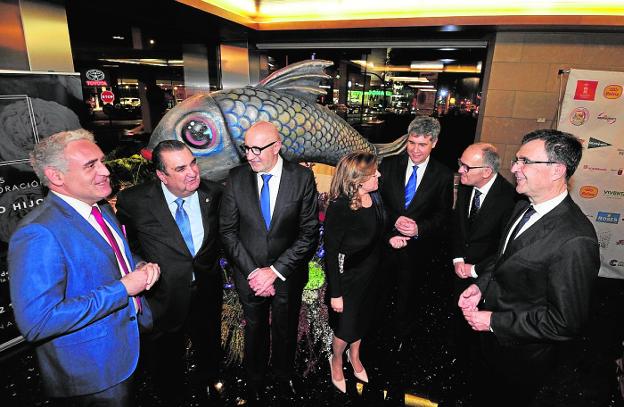 Los sardineros anuncian días grandes