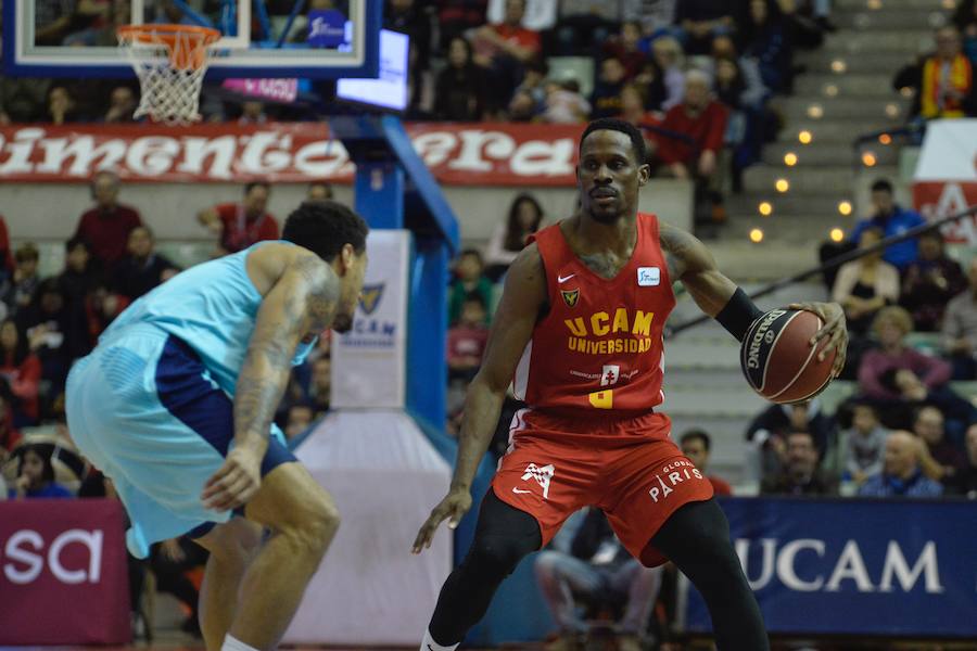 Al UCAM no le falta coraje pero sí acierto ante el Barça Lassa (55-61)