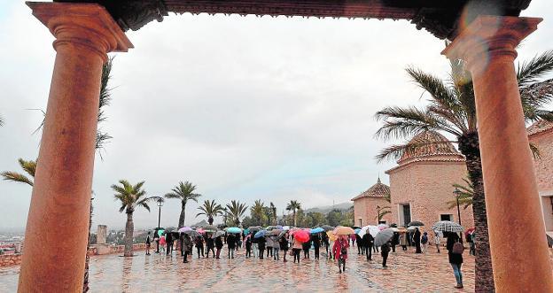Solo quedan 1.400 sillas a la venta para presenciar los desfiles bíblico pasionales