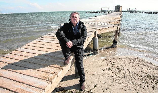 José Luis Alcaide: «El Mar Menor se muere, pero aún espero volver a bañarme en aguas cristalinas»