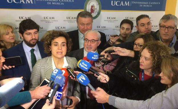 Dolors Montserrat pide «no reducir la igualdad a siglas o a una etiqueta»