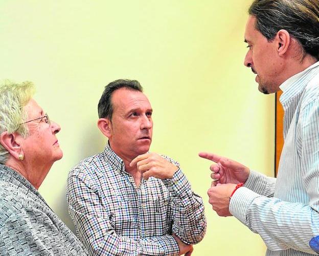 «Lo que nos quieren hacer eliminando el bus es una canallada»