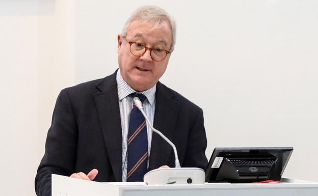 Valcárcel planta cara a Trump: «La UE no puede aceptar ataques contra productos españoles»