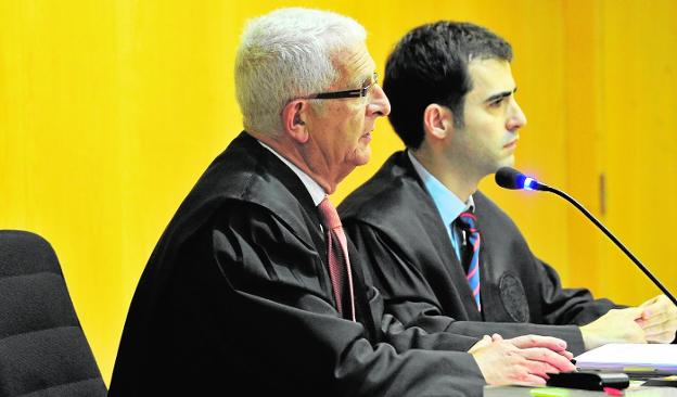 La oposición en bloque exige al Ejecutivo que dé explicaciones