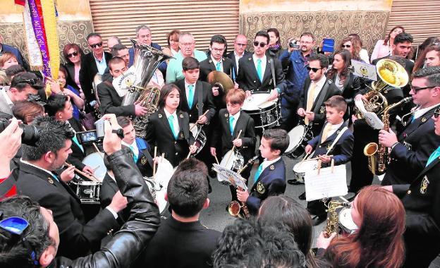 Pasodobles en Cehegín por la muerte de Cristo