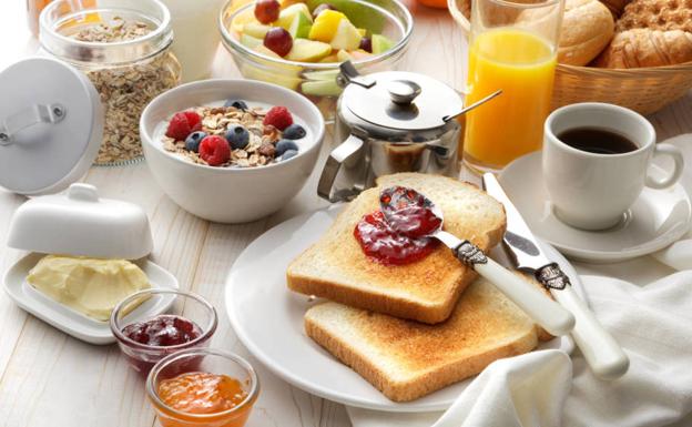 Los 6 alimentos que deberías eliminar del desayuno