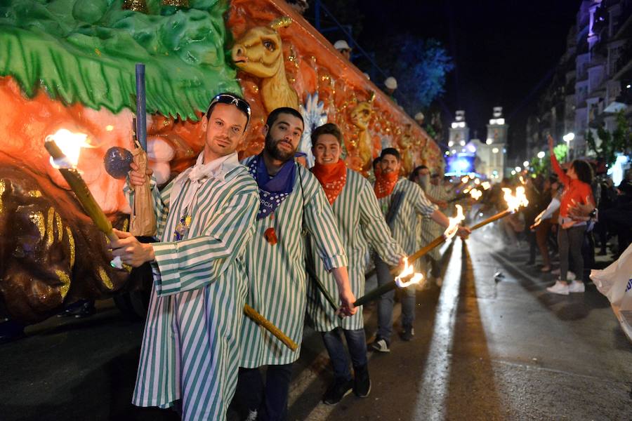El Entierro de la Sardina desborda Murcia