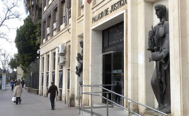 Convocadas 24 plazas de magistrado suplente y juez sustituto en la Región