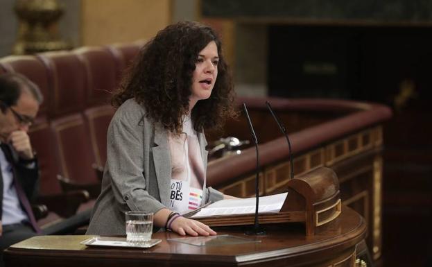 Unidos Podemos pide la dimisión de Dolors Monserrat por los asesinatos machistas