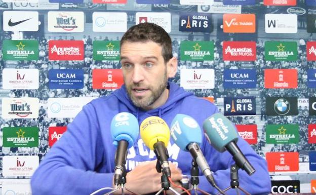 Ibón Navarro: «Es positivo que el equipo sepa jugar con varios registros»