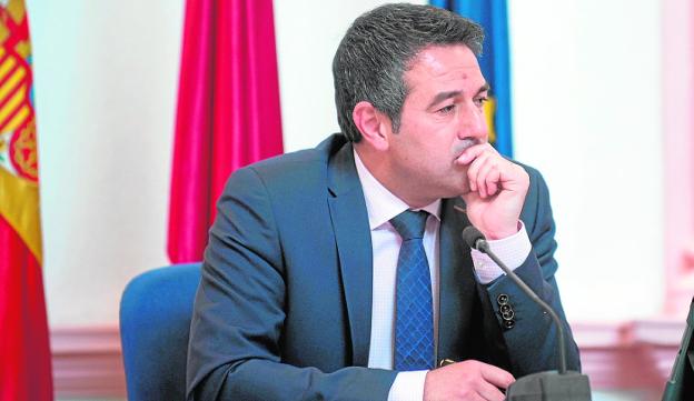 Buendía: «Dan ganas de dimitir»