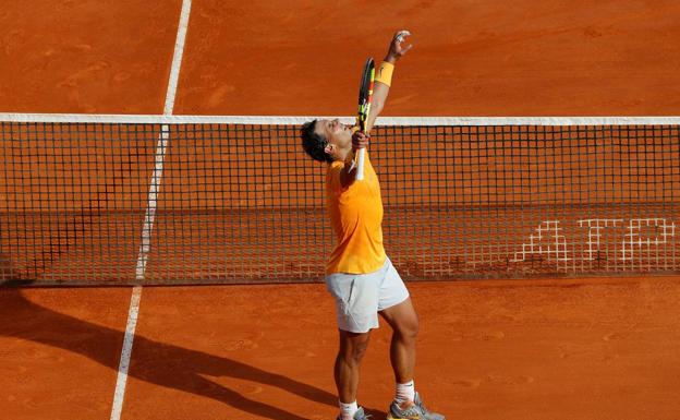 Nadal avisa a Montecarlo de que el undécimo está en camino