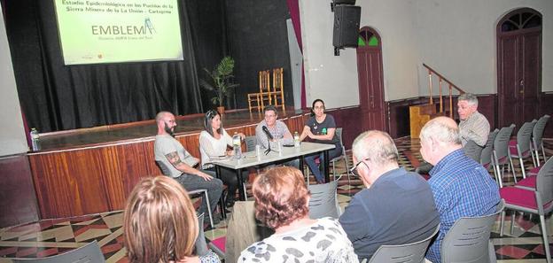 Los vecinos piden a Salud un estudio sobre el impacto de los restos mineros e industriales