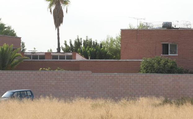 Investigan si un preso de Sangonera falleció de sobredosis