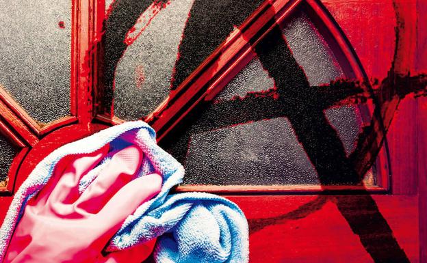 Camino de los cien mil pisos ocupados de forma ilegal