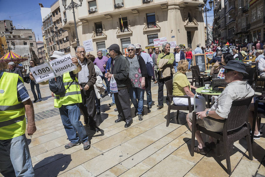 Medio millar de manifestantes en Cartagena