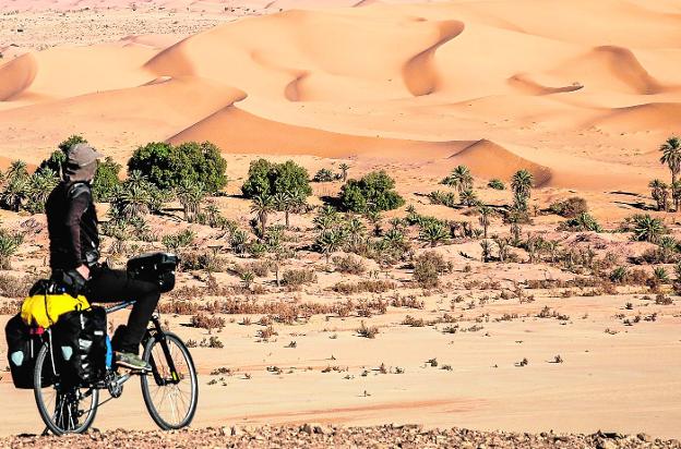 Cerezo, el ciclista que no teme los desiertos