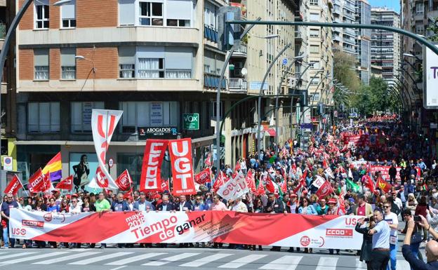 «Hay que revalorizar el trabajo de las mujeres y blindar las pensiones»