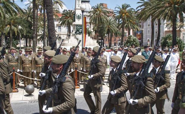 Jura de bandera en Cartagena y homenaje a los caídos el 2 de mayo de 1808