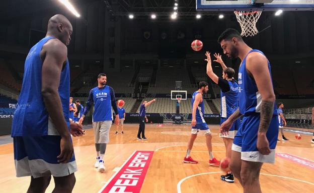 El UCAM ya entrena en Atenas