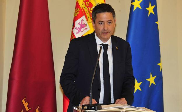 Ujaldón niega reuniones para acordar contratos con la 'Púnica' cuando era alto cargo de Educación