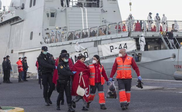 Salvamento Marítimo rescató a 2.159 personas en alta mar del litoral de la Región durante 2017