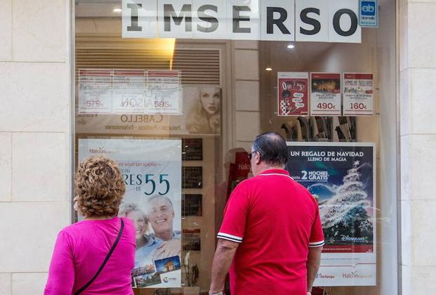 El Imserso contrata 2.000 plazas más de vacaciones en los hoteles murcianos