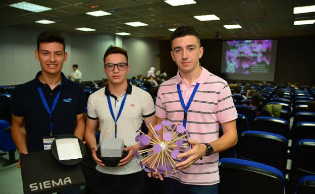 Alumnos de Bachiller presentan en la UPCT un robot para explorar Marte