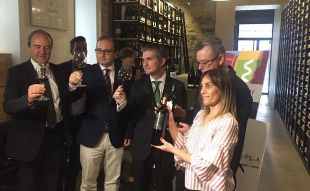Los vinos de las tres denominaciones buscan mercado en el Reino Unido